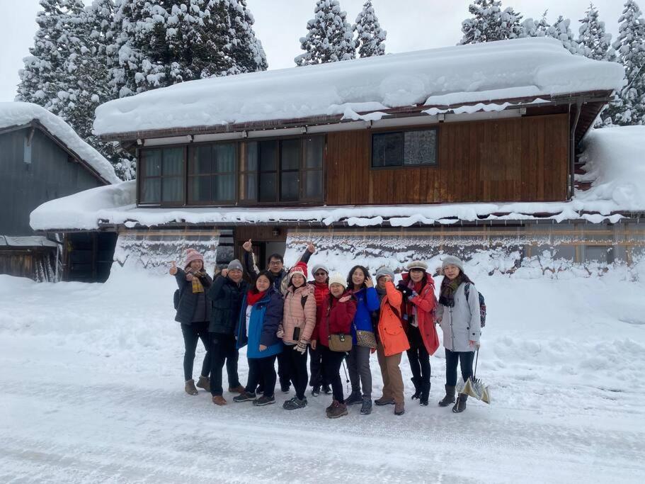 Way Shirakawago - Private, Free Parking And Newly Opened 2022 Way Shirakawago Apartment ภายนอก รูปภาพ